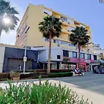25m² studio Appartement, met 1 privé badkamer in Torremolinos stadscentrum
