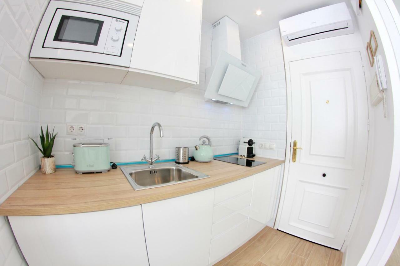 25m² Appartement, Met 1 Privé Badkamer In Stadscentrum * Torremolinos